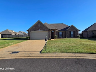 10553 Ballad Dr, Walls, MS 38680