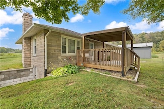 9333 N Haleysburg Rd, Vallonia, IN 47281