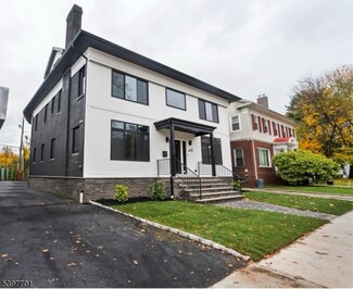 35 Randolph Place, Newark, NJ 07108