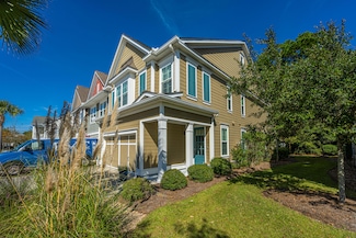 2472 Kings Gate Ln, Mount Pleasant, SC 29466