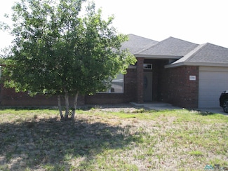 1709 Simmons St, Clovis, NM 88101