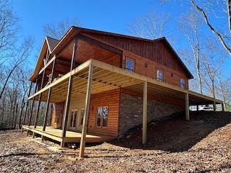 117 Stuart Ridge Rd, Mineral Bluff, GA 30559