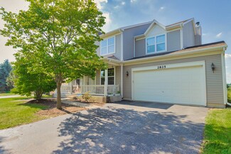 2825 Liberty Lakes Blvd, Wauconda, IL 60084