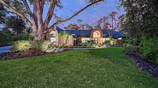 7729 Red Cedar Ln, Sarasota, FL 34241