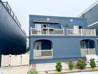 9704 Ventnor Ave, Margate City, NJ 08402