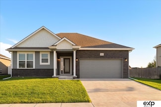 835 Haggard St, Lincoln, NE 68521