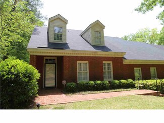 230 Eastbrooke St, Jackson, MS 39216