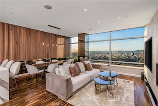 900 W Olympic Blvd Unit 38D, Los Angeles, CA 90015