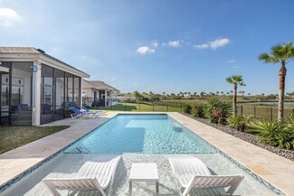 93 Torrey Pines Rd, Laguna Vista, TX 78578