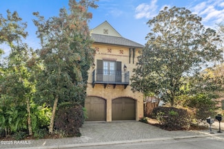 104 Ducharme Ct, Lafayette, LA 70503