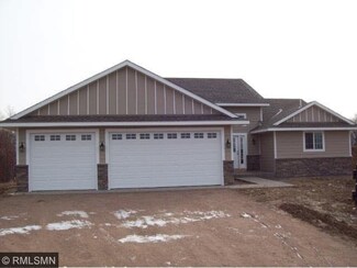 10144 10144 246th St N, Chisago City, MN 55013