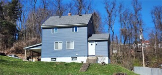 130 Pershing Blvd, NeMacOlin, PA 15351