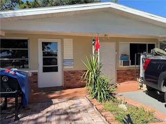 24 N Melbourne St, Beverly Hills, FL 34465