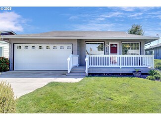 1330 Princeton Rd, Woodburn, OR 97071