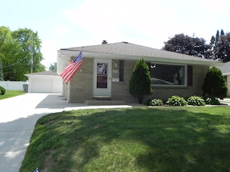 1711 W Plainfield Ave, Milwaukee, WI 53221