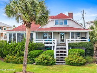 612 N Channel Dr, Wrightsville Beach, NC 28480