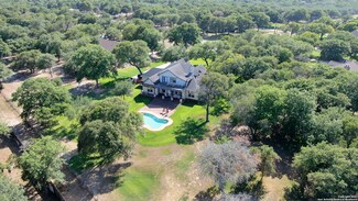 153 Legacy Ranch Dr, La Vernia, TX 78121