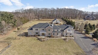 240 Old Turnpike Rd, Branchburg, NJ 08876