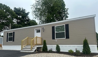 1346 Newport Ave Unit D-11, Attleboro, MA 02703