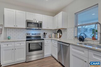 1304 Poplar St, Charlottesville, VA 22902