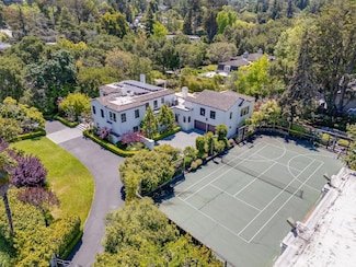 2181 Parkside Ave, Hillsborough, CA 94010
