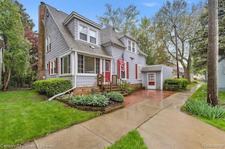 449 Spruce St, Wyandotte, MI 48192