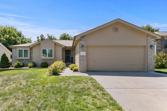 7347 S 18th St, Lincoln, NE 68512