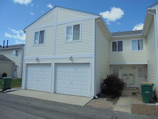 441 Meadow Green Ln, Round Lake Beach, IL 60073