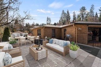 1733 S Southeast Blvd, Spokane, WA 99203