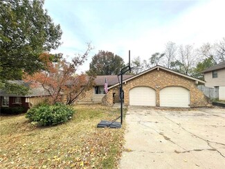11205 E 74th St, Raytown, MO 64133