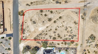 18924 Symeron Rd, Apple Valley, CA 92308