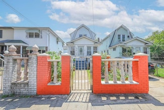 13814 111th Ave, Jamaica, NY 11435