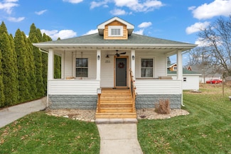 233 S Washington St, Hobart, IN 46342