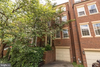 3743 Winfield Ln NW, Washington, DC 20007