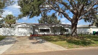 5871 52nd Ave N, Kenneth City, FL 33709