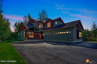 2923 Captain Cook Estates Cir, Anchorage, AK 99517