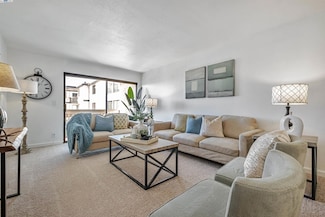 14101 E 14th St Unit 204, San Leandro, CA 94578