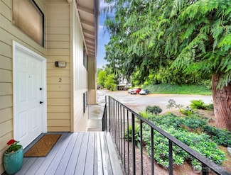 1211 N 8th St Unit 2, Mount Vernon, WA 98273