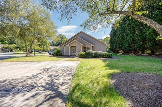 1214 Watermark Ct, High Point, NC 27265