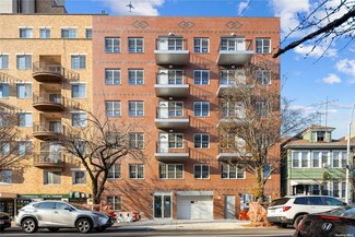 141-15 Cherry Ave Unit 4A, Flushing, NY 11355