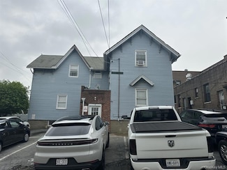 9 Webster Ave Unit 1, New Rochelle, NY 10801