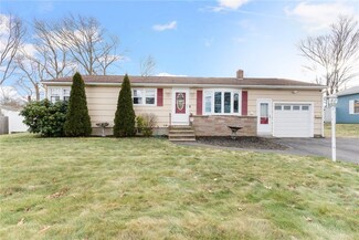 138 Youngs Ave, Coventry, RI 02816