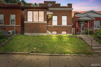 3546 Bamberger Ave, Saint Louis, MO 63116