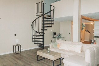 96 Old Colony Ave Unit 310, East Taunton, MA 02718