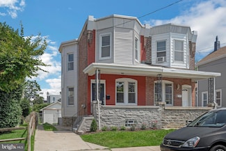 7415 Claridge St, Philadelphia, PA 19111