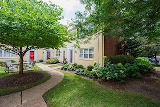 6833 Meade St Unit 21, Pittsburgh, PA 15208