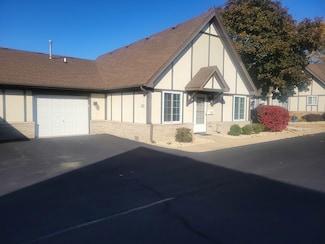 1722 Willow Circle Dr Unit D, Crest Hill, IL 60403