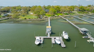 302 Summer Rest Rd, Wilmington, NC 28405