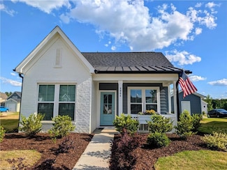 3904 Lundin Dr, Greensboro, NC 27407