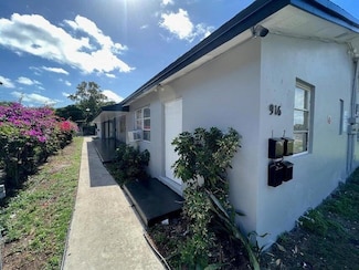 916 4th St Unit 1, West Palm Beach, FL 33401